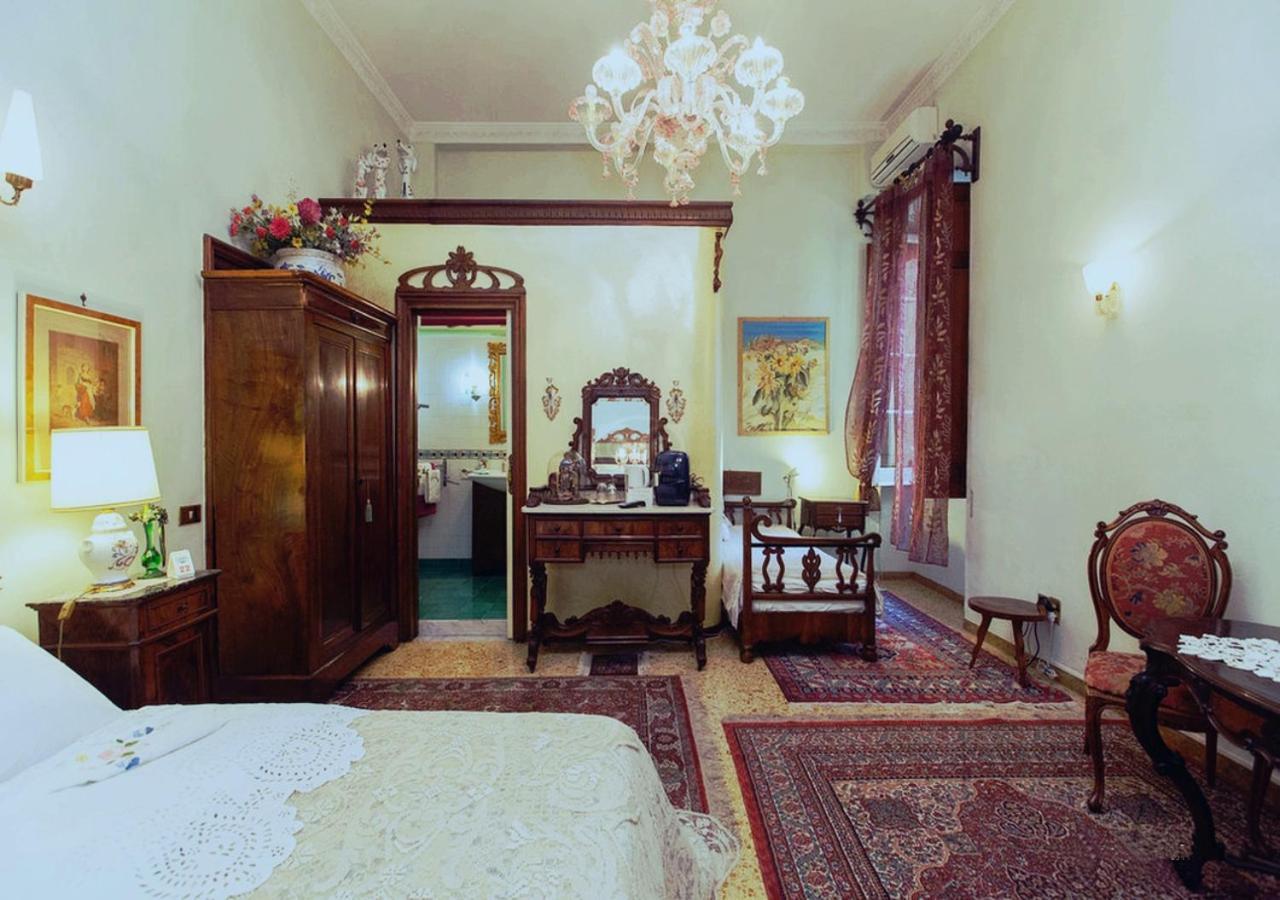 B&B Atmosfere Del Centro Storico Napoli Eksteriør bilde