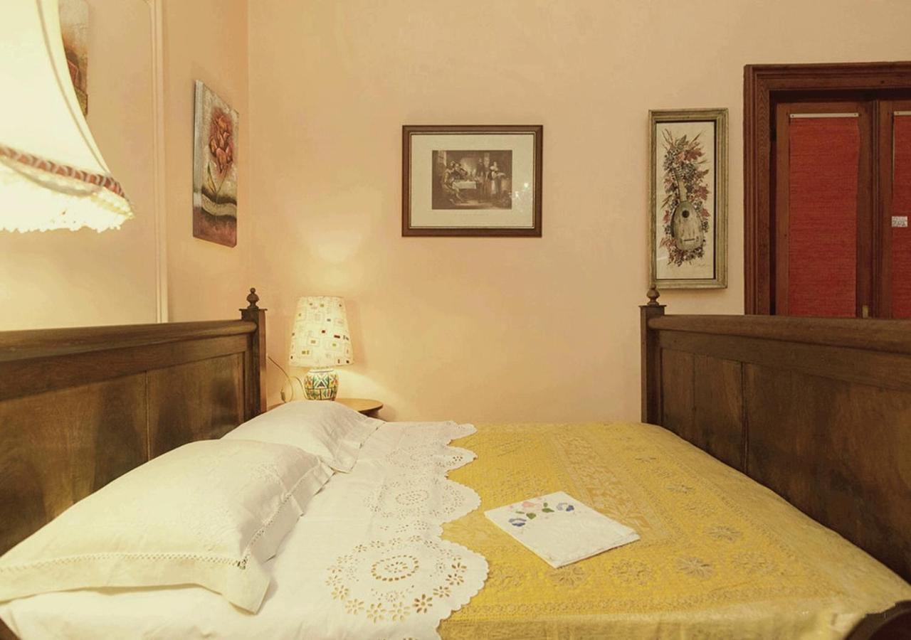 B&B Atmosfere Del Centro Storico Napoli Eksteriør bilde